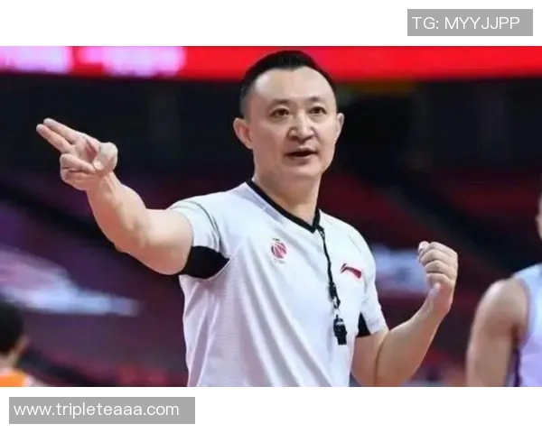 官方认定曹永竞踩踏阿利米为严重犯规判罚无误引发热议 官方认定曹永竞踩踏阿利米为严重犯规判罚无误引发热议